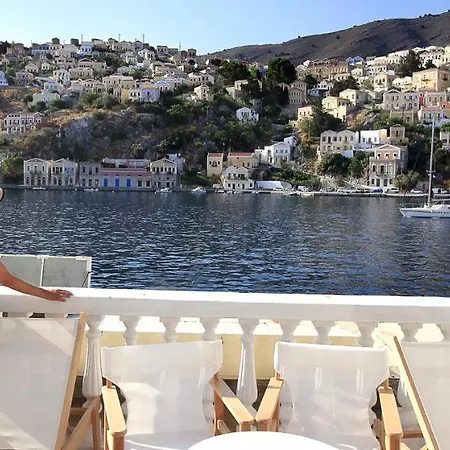 Limani Life Σύμη